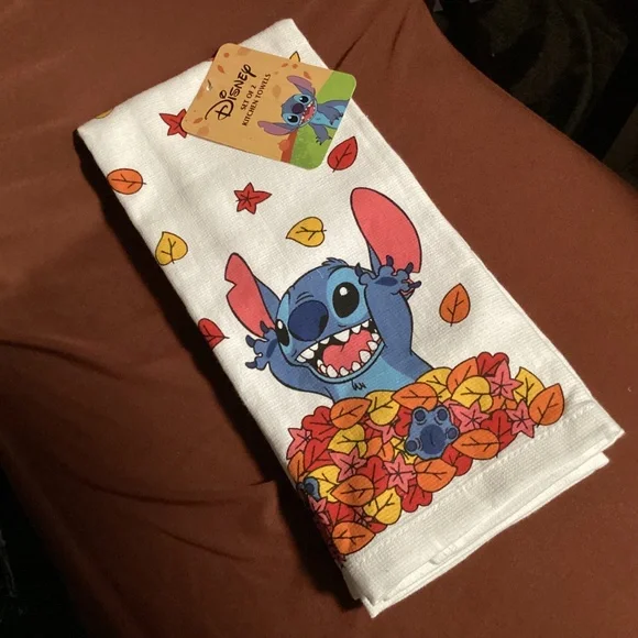 Disney Set of 2 Kitchen Towels and 2 Mini Mitts Bundle New - Picture 6 of 9